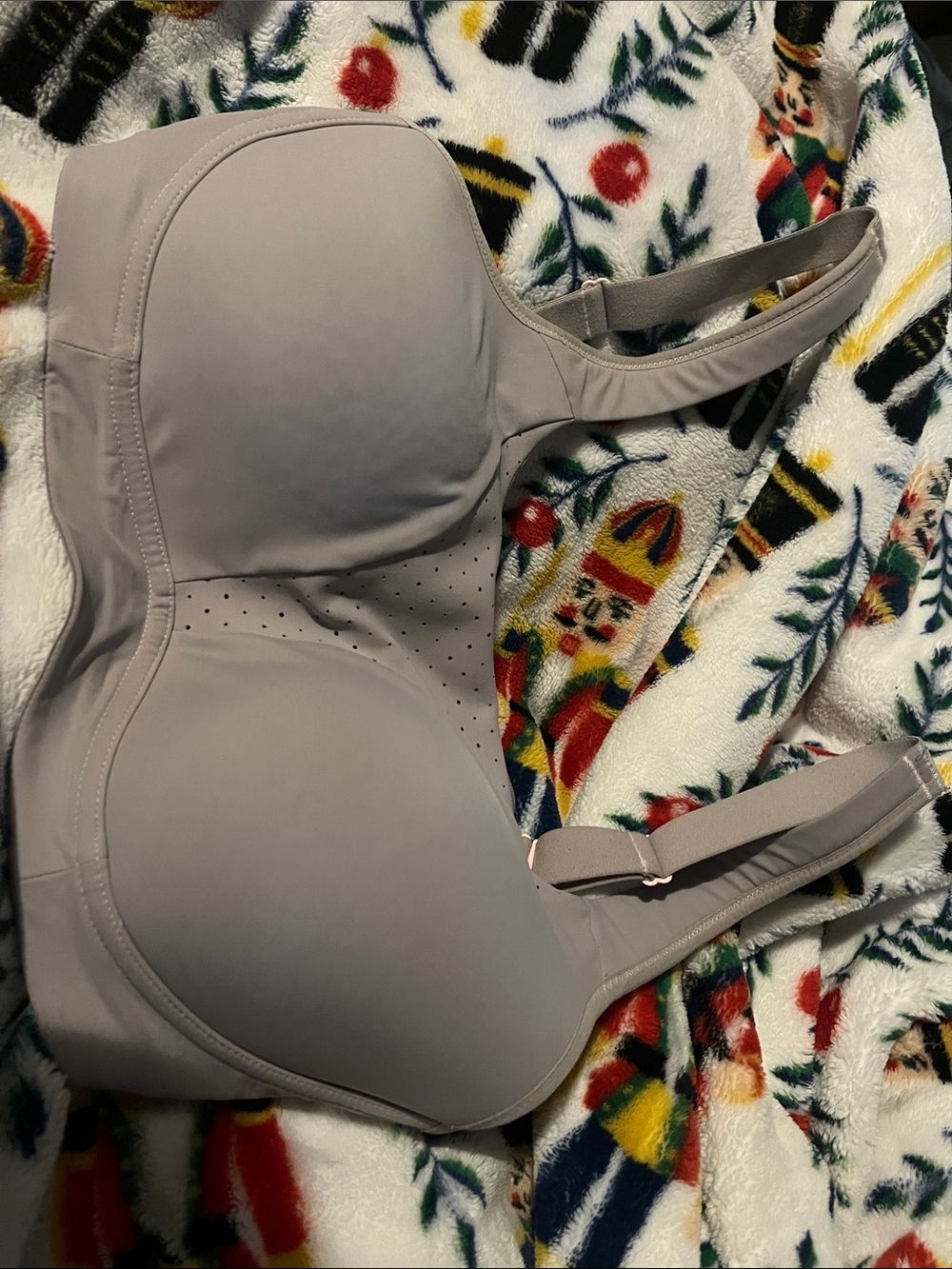 lululemon athletica Smooth Molded T-Shirt Bra in Taupe Gray